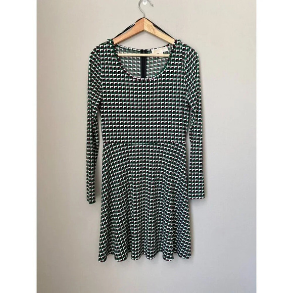 Michael Kors Women’s Size Small Fit & Flare Stretch Jersey Dress Palmetto Green - Picture 3 of 16